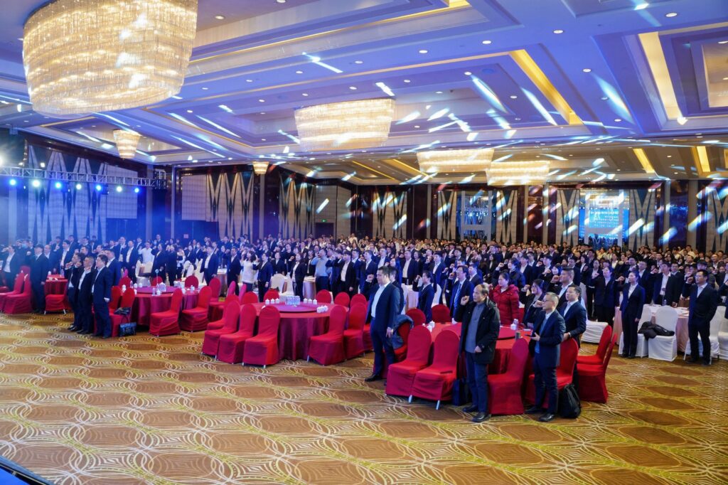 科创启航 信筑未来丨科信联合2024年度总结表彰大会暨2025年迎新春晚会圆满举办