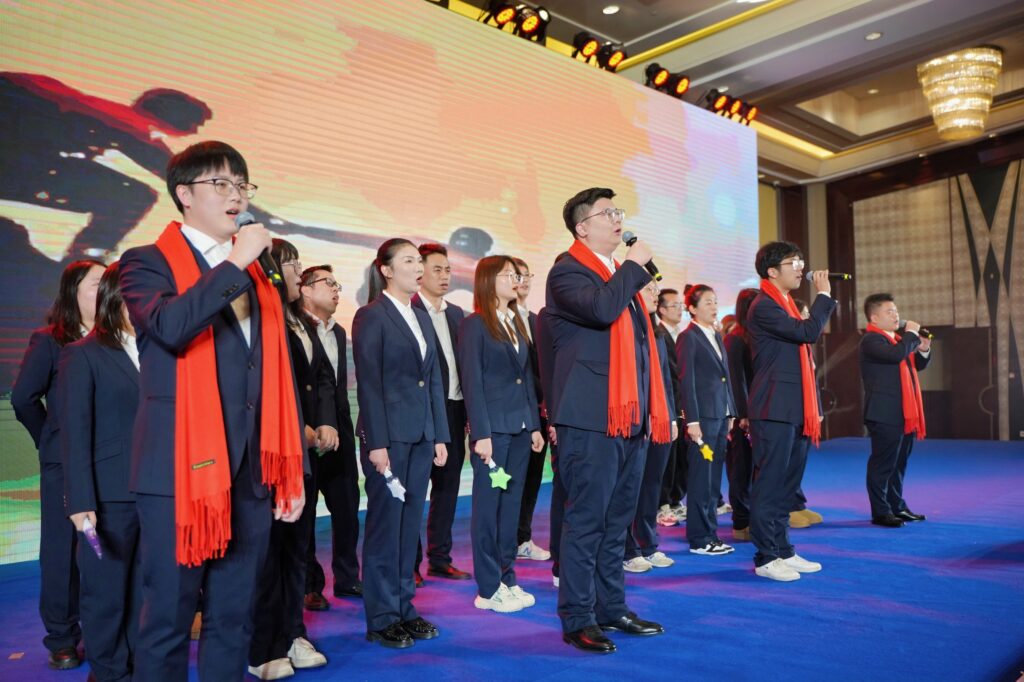 科创启航 信筑未来丨科信联合2024年度总结表彰大会暨2025年迎新春晚会圆满举办