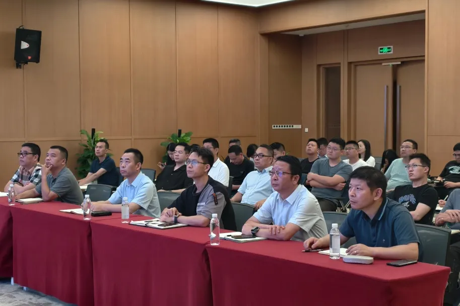 科信联合副总经理房科红受邀解析招投标新政 赋能海泽公司合规管理